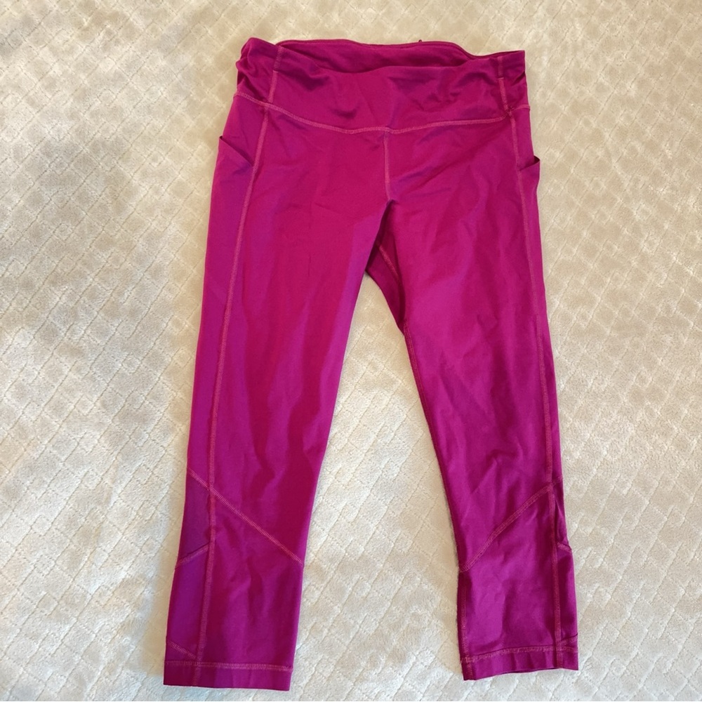 Lululemon Invigorate HR Tight 25 Size 10 Color Ripr Magenta Pink